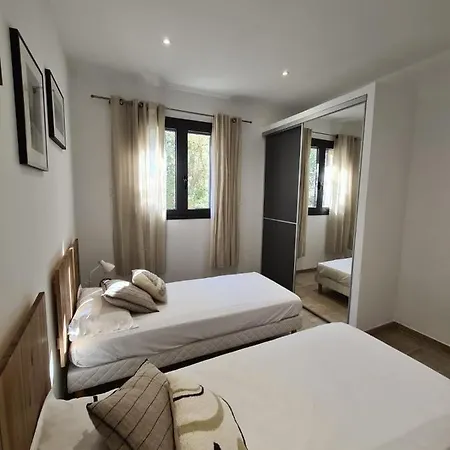 Ξενοδοχείο με διαμερίσματα Licciola Propriano (Corsica)