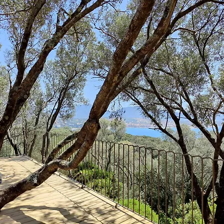 Ξενοδοχείο με διαμερίσματα Licciola Propriano (Corsica)