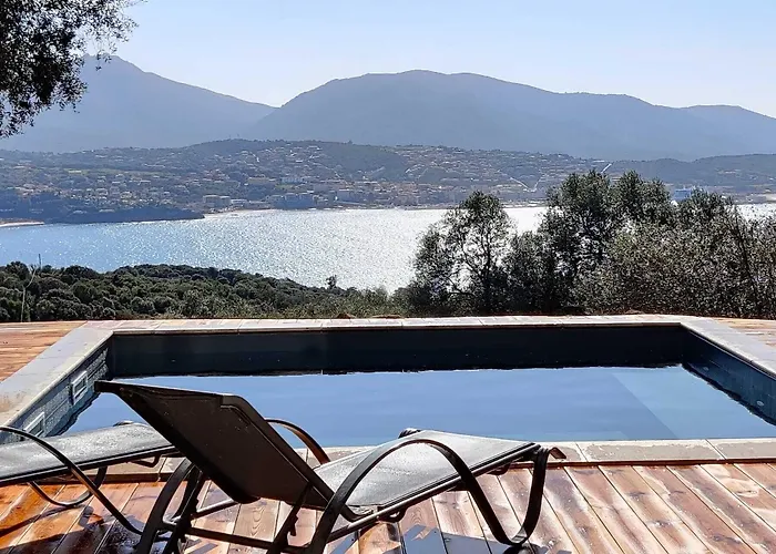 Licciola Aparthotel 4*