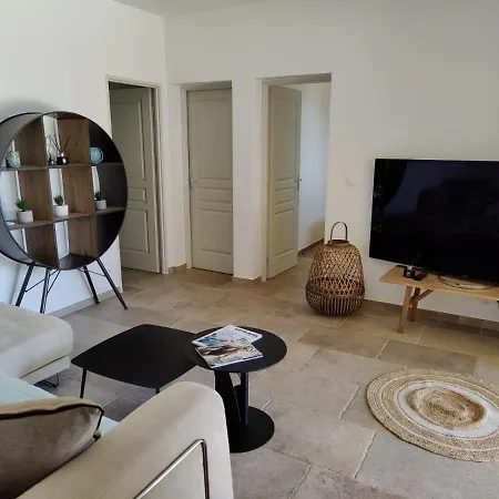 Lägenhetshotell Licciola 4*