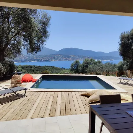 Lägenhetshotell Licciola 4*